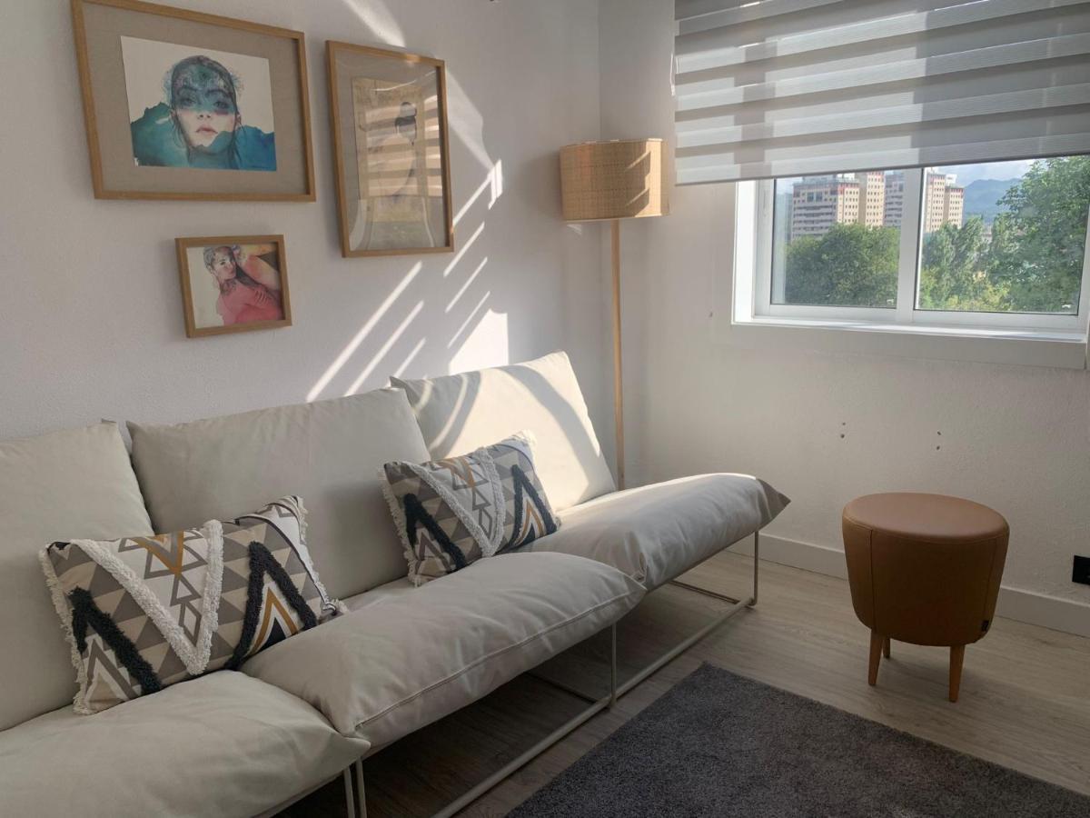 Grey House - Feel The Vibe Daire Vigo Dış mekan fotoğraf